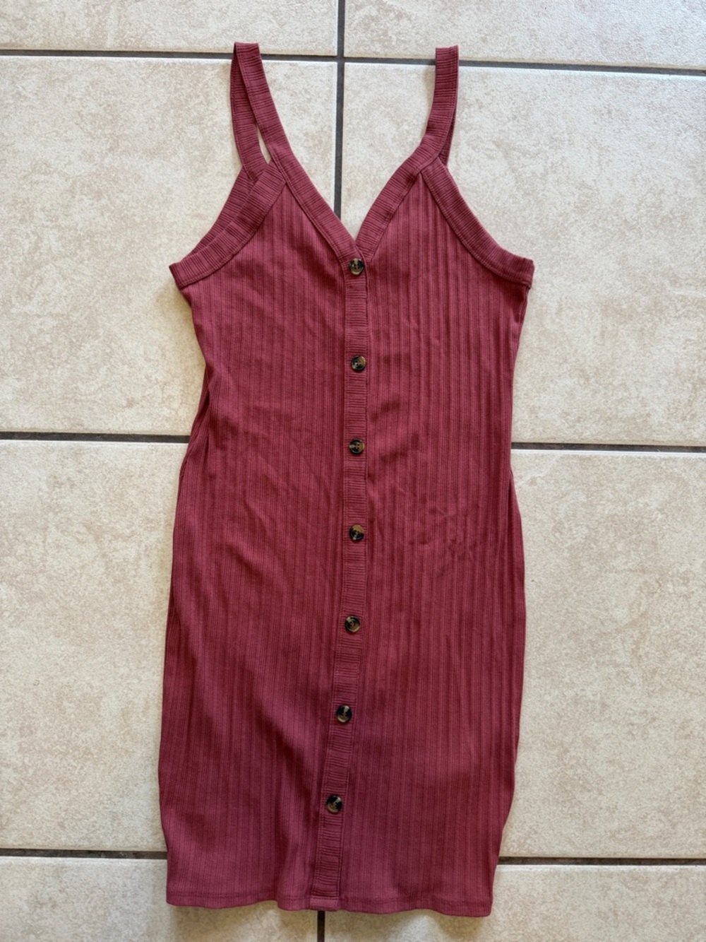 Bozzolo Ribbed Button-Front Midi Dress in Burgundy